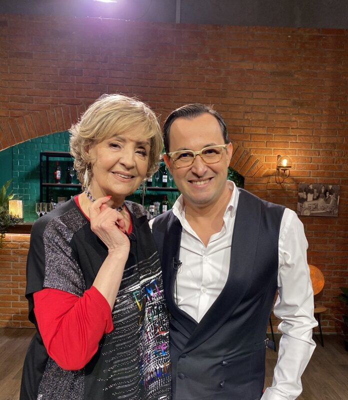 Lepa Lukić: 