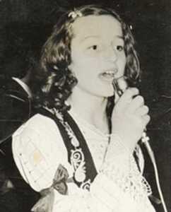 Ana Bekuta, pevačica